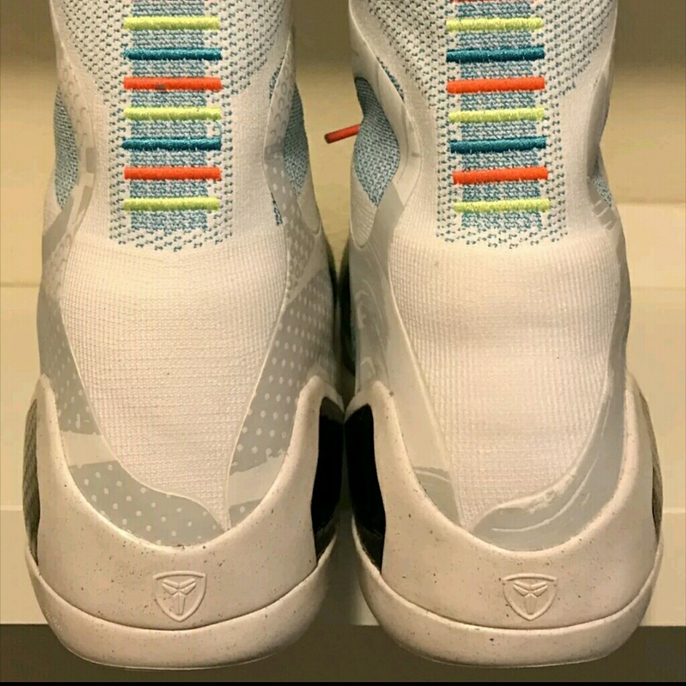 Sz 18 What the kobe IX 9 elite high rare sneakers - Picture 4 of 6